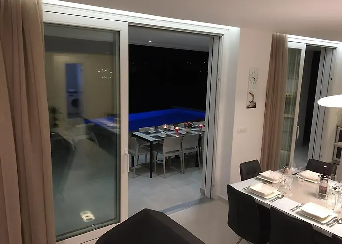 Villa Trogir 别墅 特罗吉尔