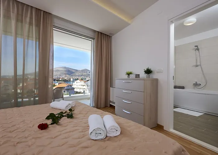 别墅 Villa Trogir *