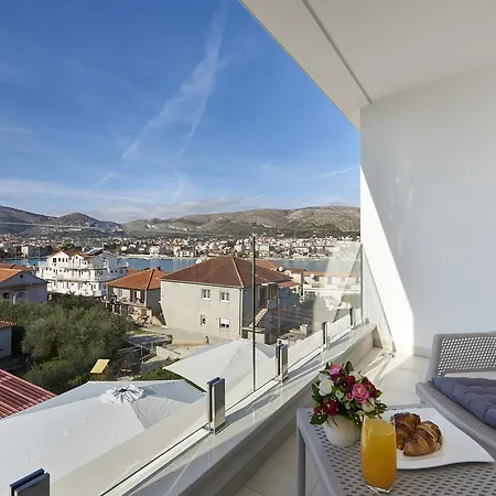 别墅 Villa Trogir 特罗吉尔