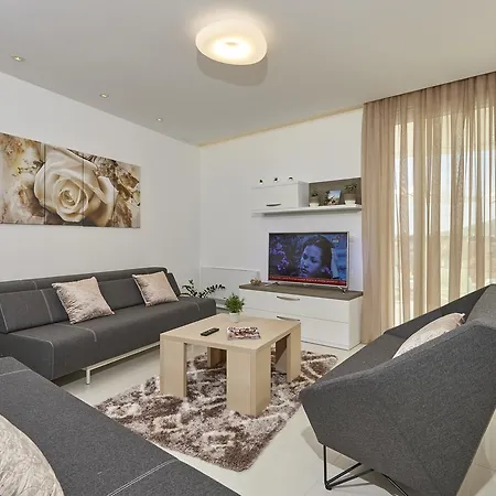 别墅 Villa Trogir 特罗吉尔