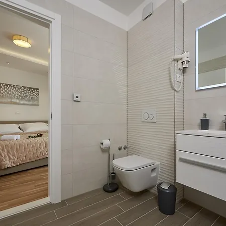 别墅 Villa Trogir *