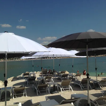 别墅 Villa Trogir *