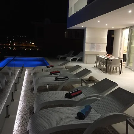 Villa Trogir 别墅 特罗吉尔