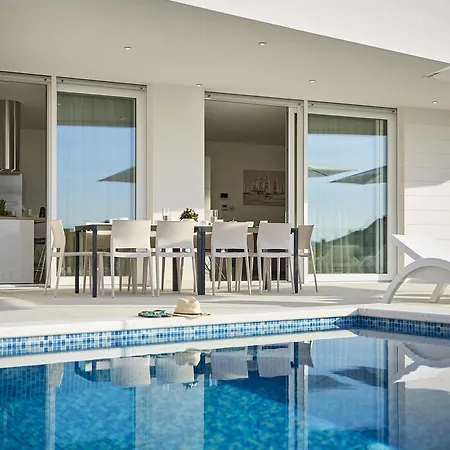Villa Trogir