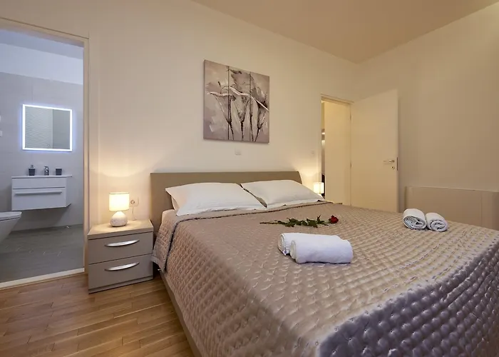 וילה Villa Trogir